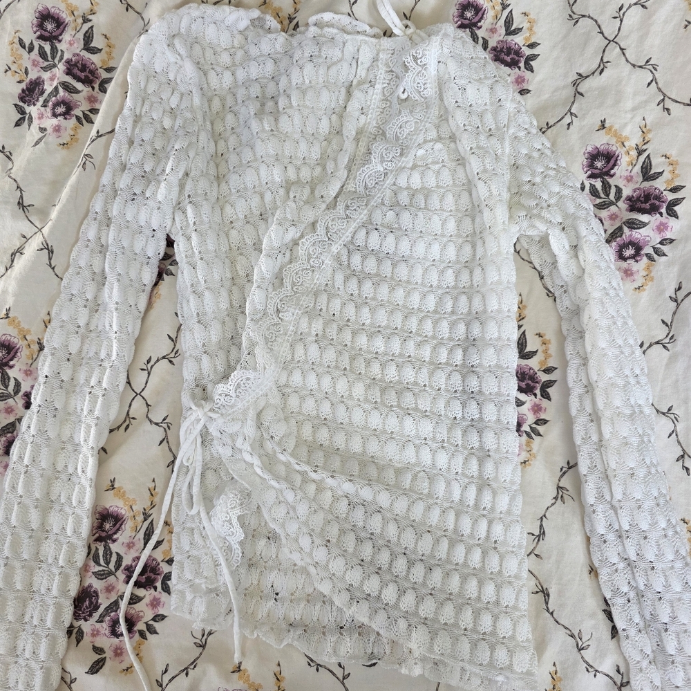 Princess Polly Carisha Lace Long Sleeve Top White 4 - Picture 5 of 5
